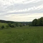 Schönes Mit Küche Und Bad Im Taunus Waldsolms