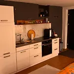 Schönes Mit Küche Und Bad Im Taunus Waldsolms