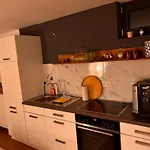 Schönes Mit Küche Und Bad Im Taunus
