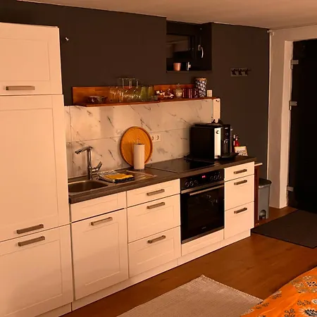 Schoenes Mit Kueche Und Bad Im Taunus Waldsolms