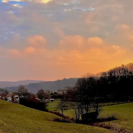 Schönes Mit Küche Und Bad Im Taunus