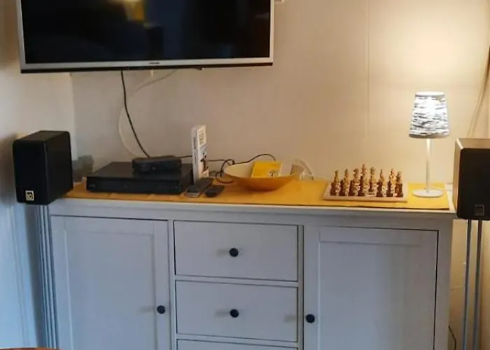 Schoenes Mit Kueche Und Bad Im Taunus Waldsolms