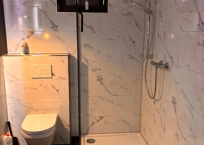 Schoenes Mit Kueche Und Bad Im Taunus Quarto em Acomodações Particulares Waldsolms