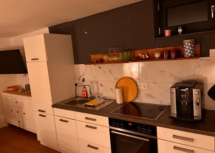 Schoenes Mit Kueche Und Bad Im Taunus